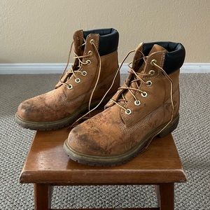Timberland 6” Boot Size US Women’s 8